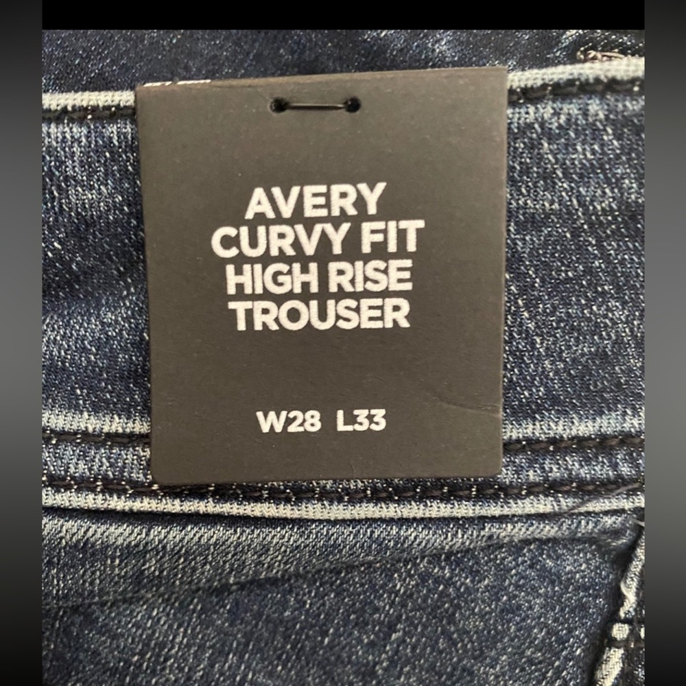 Silver Jean - Picture 7 of 9
